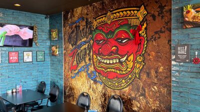 Beautiful Thai guardian mural at What's zaap? Thai food