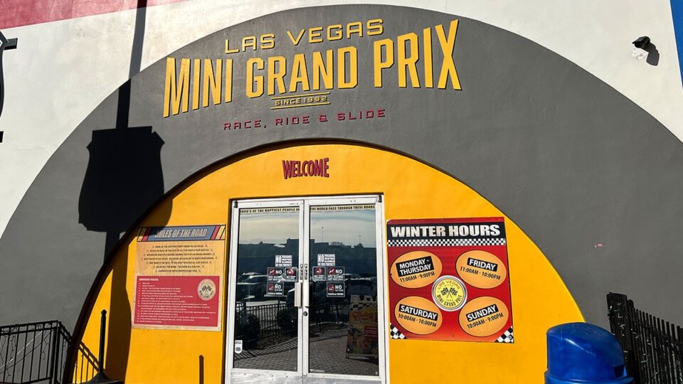 Las Vegas Mini Grand Prix - Entrance