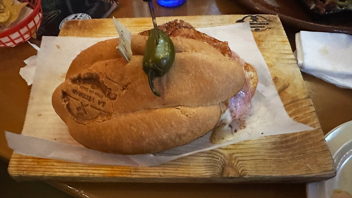 Torta Del Chavo from La Vecindad