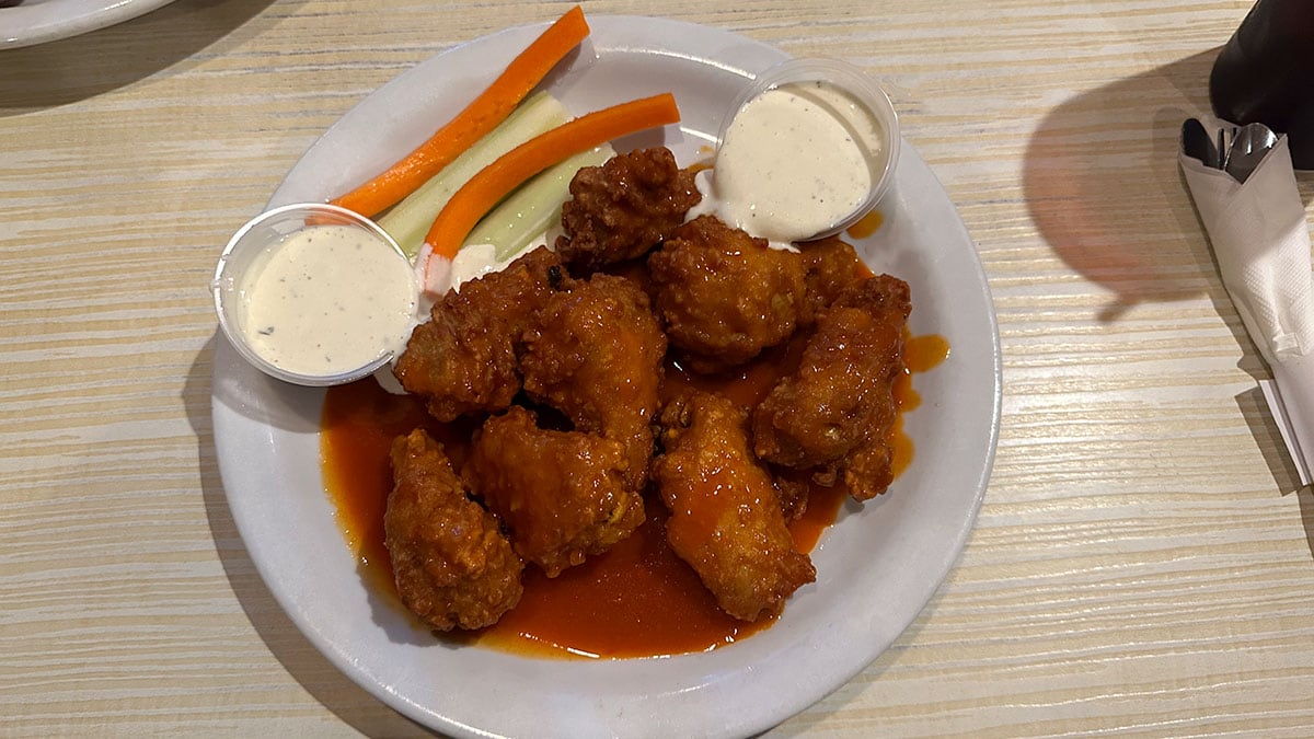 Buffalo Wings From Triple B