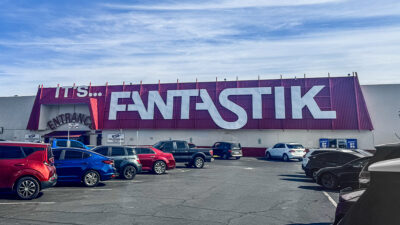 Fantastik Indoor Swap Meet