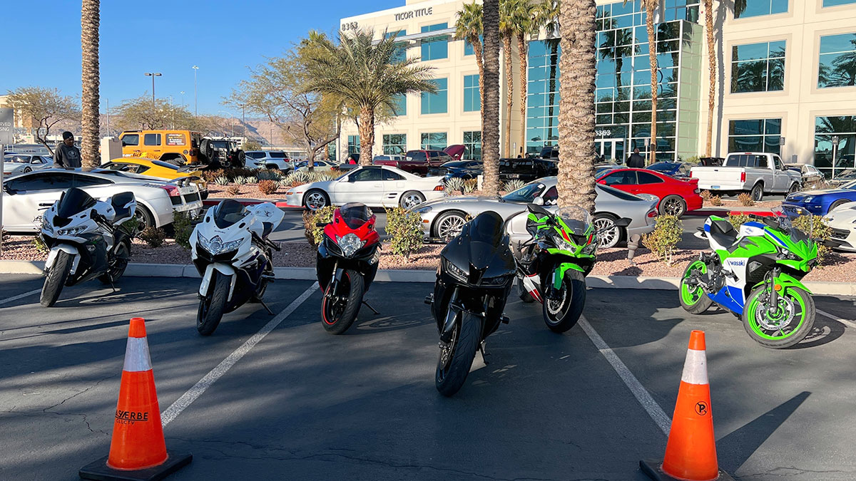 Motorcycles at Gears and Grinds