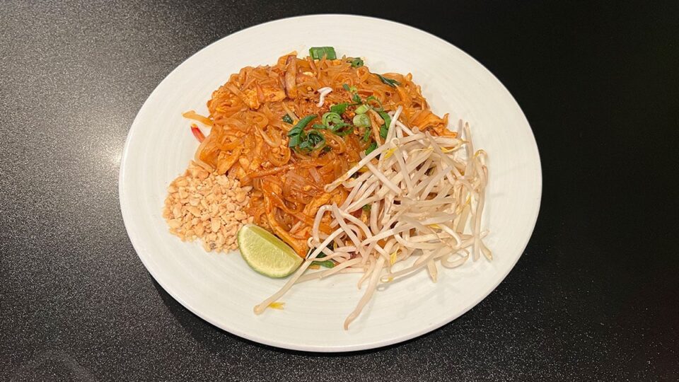 Chicken Pad Thai