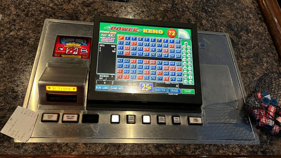 Gaming Machine at Las Vegas Cue Club