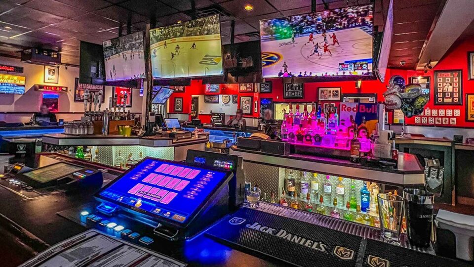 Bar at Rush Hour