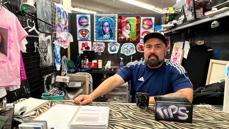 Las Vegas Artist Luis Moreno
