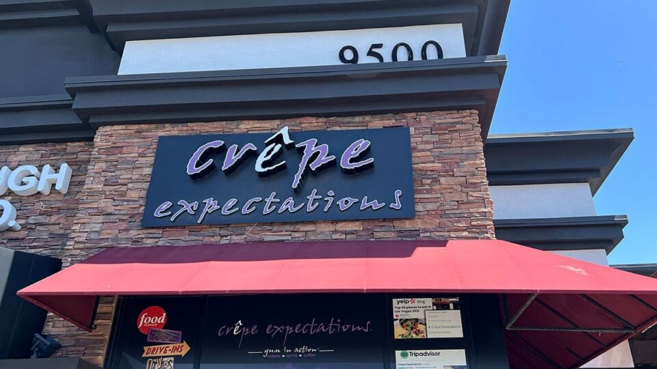 A Colorful, Delicious Couples Spot