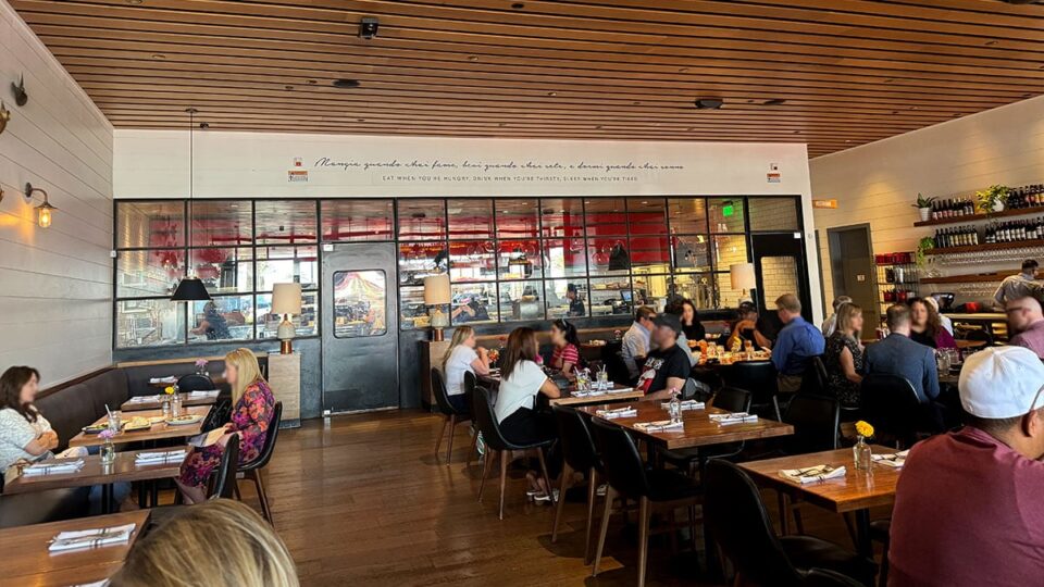 Open Kitchen style facing the restaurant seating