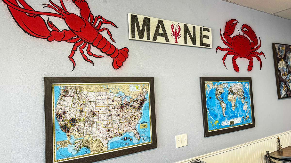 Mystic Lobster Roll wall of visitors