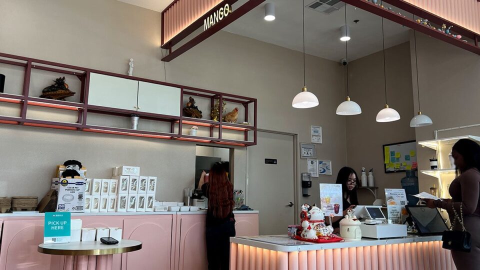 Counter at Mango Mango Dessert