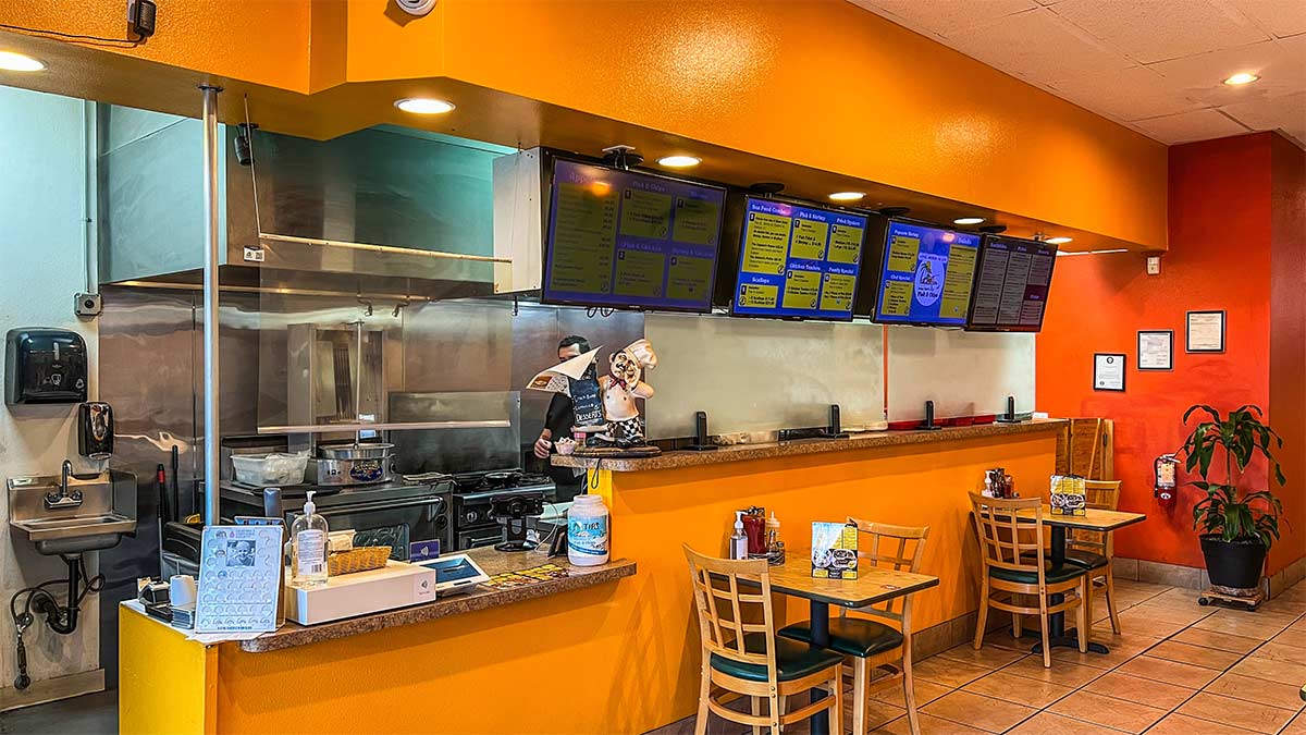 Front-of-Lazy-Joe’s-Fish-&-Chips