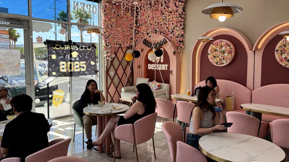 Interior of Mango Mango Dessert