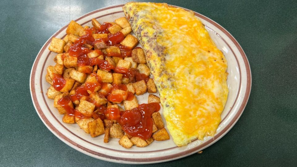 Three Pigs Omelet Egg Works