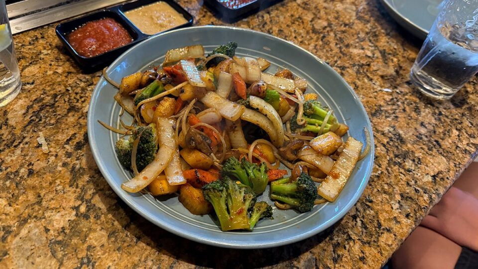 Vegetarian Hibachi with Steamed Rice served