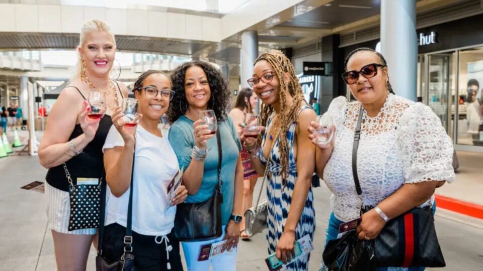 New Vista's Wine Walk Downtown Summerlin
