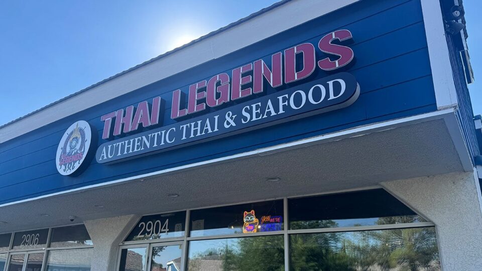 Outside view of Thai Legens at The Lakes