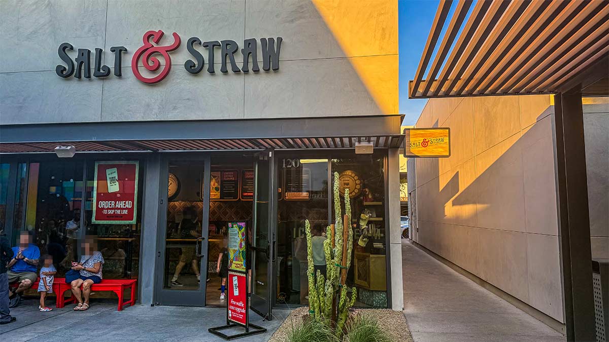 salt and straw outside patio