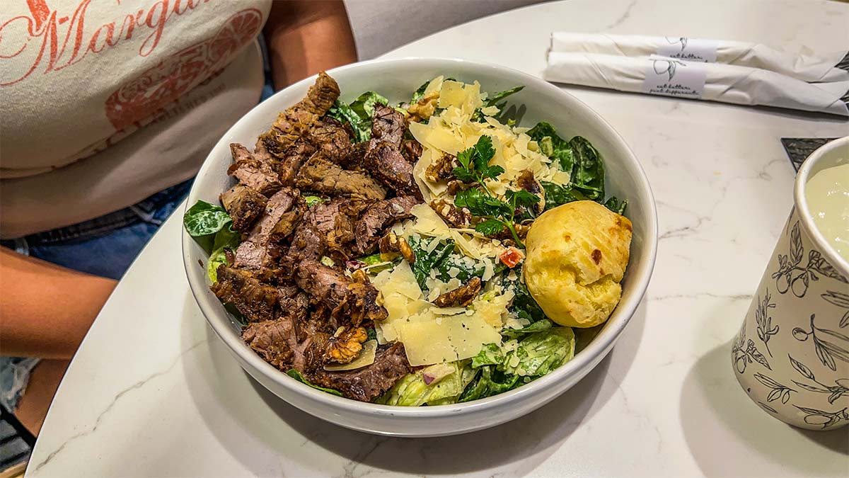 tri-tip-salad-aubergine-kitchen