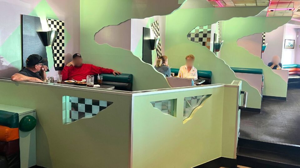 50s Diner Theme At Metro Pizza