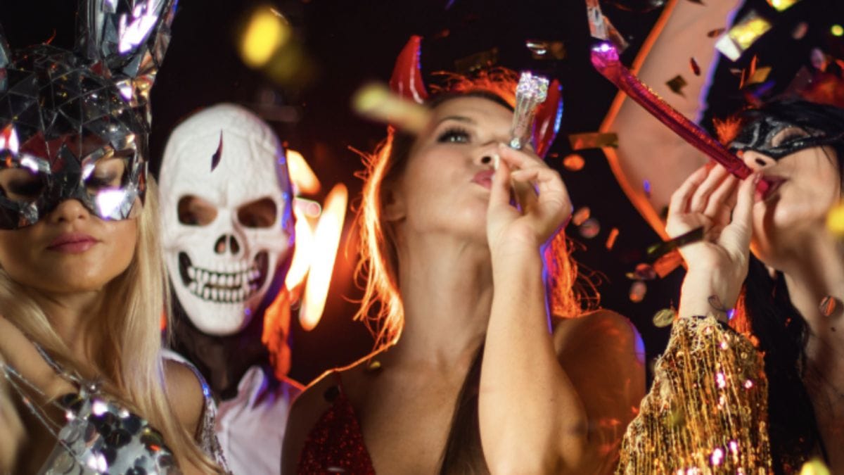 Halloween Night at Ellis Island Casino
