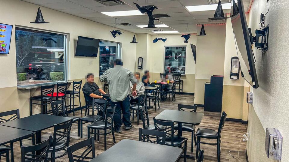 Indoor Seating at Casa Del Sabor