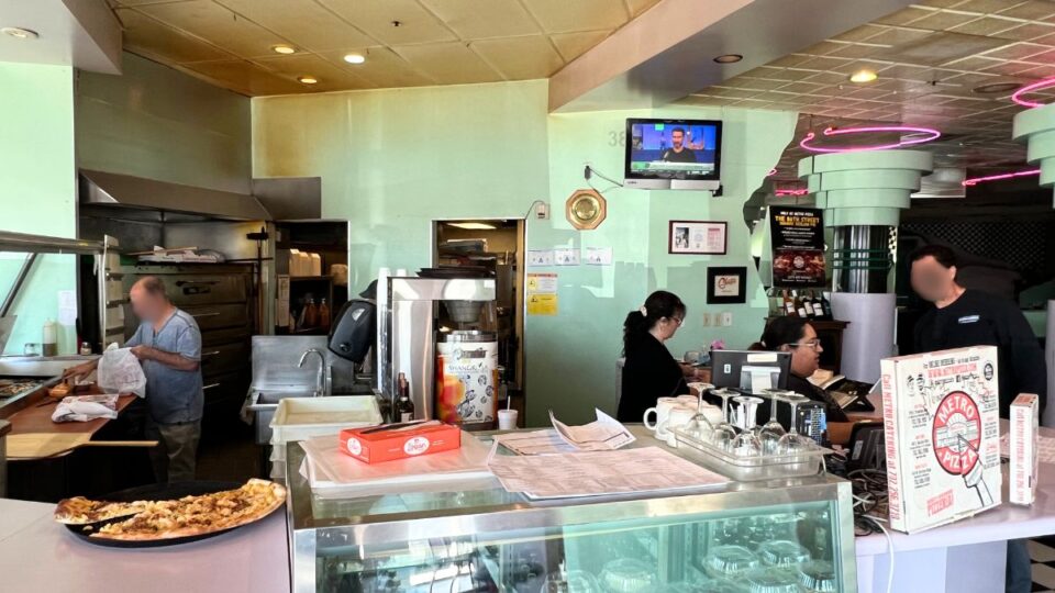 Inside Metro Pizza