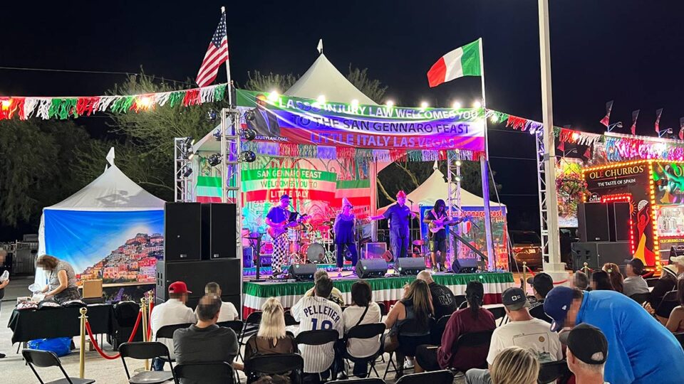 san-gennaro-feast-stage