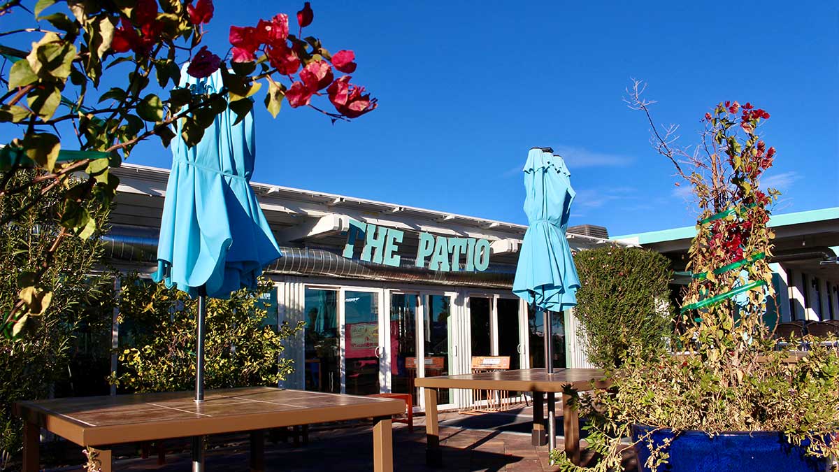 exterior view of The Patio at Chilly Jilly’z restaurant in Boulder City