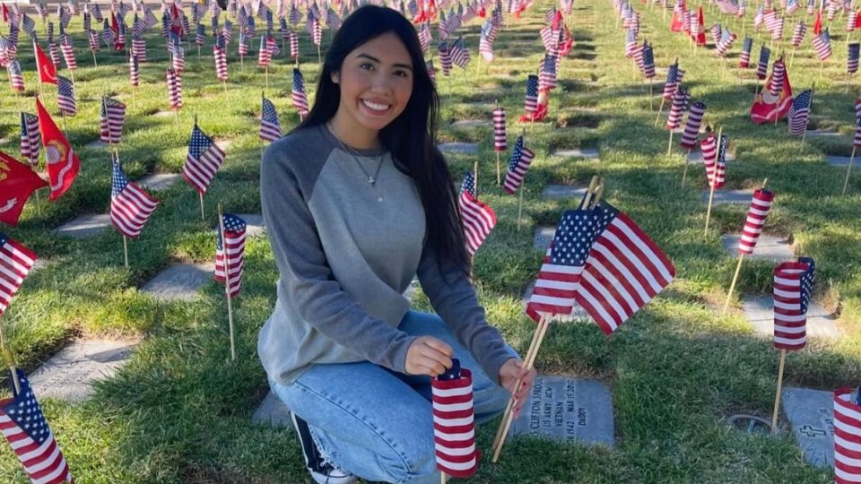 Aiayana Castro Laying Wreaths At Veterans Cemetary