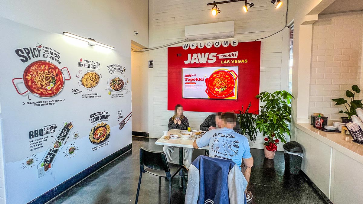 Jaws Tapokki Interior Seating