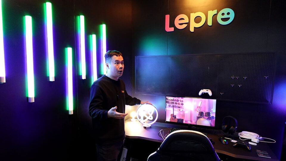 Lepro Gaming Lighting and Bars