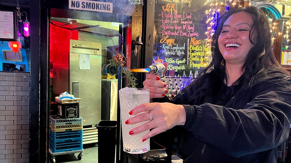 18bin: Arts District’s Laid-Back Brunch & Cocktail Hangout