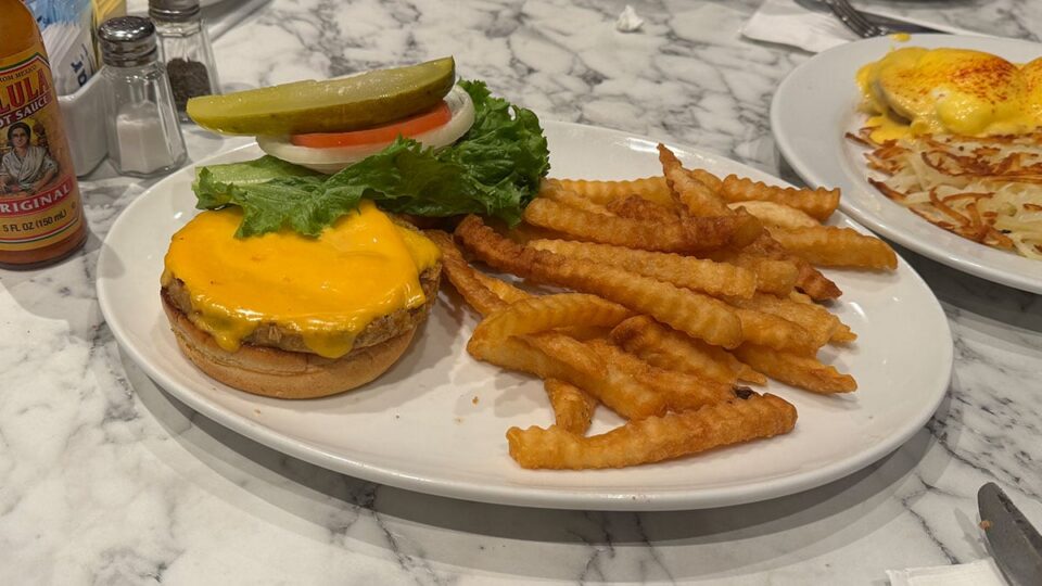 Garden Veggie Burger with lettuce and tomato at Du-Par's Restaurant