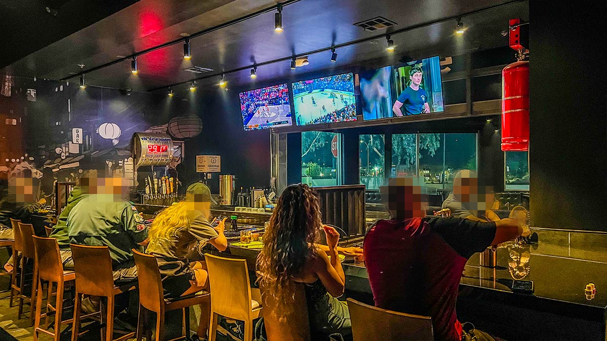 Bar Inside 888 Japanese BBQ Encore