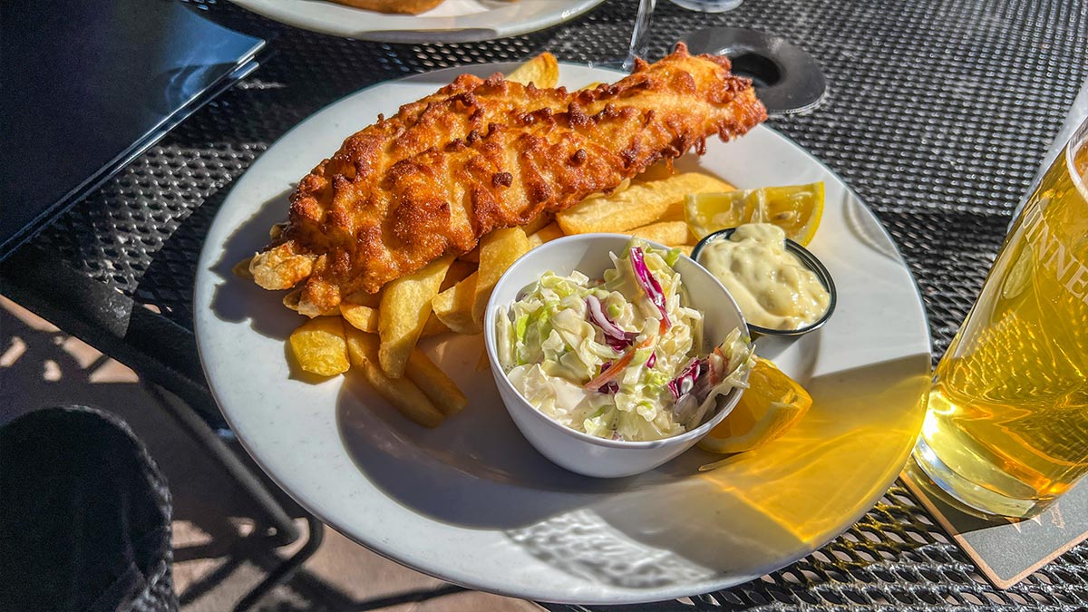 Fish-&-Chipsat-the-Pub-Lake-Las-Vegas