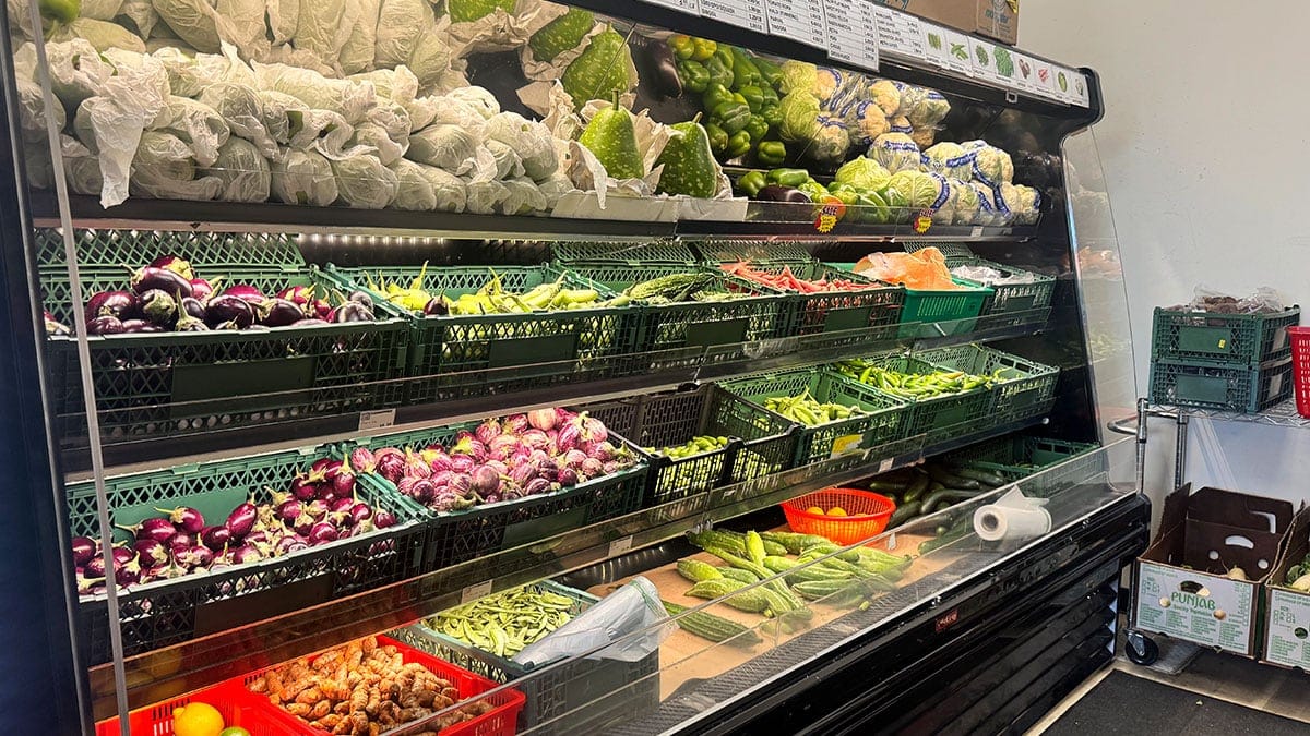 fresh fruits and vegetables at India Mart grocery store