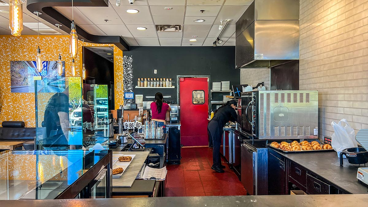 Baguette-Cafe-Kitchen