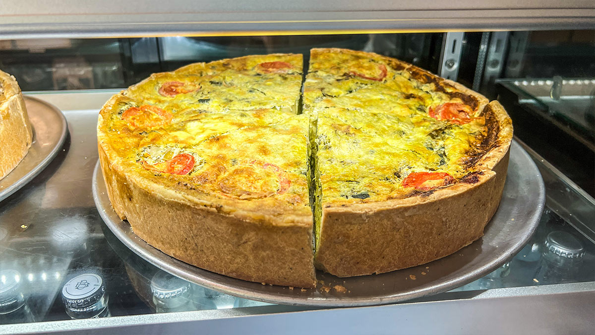 Baguette-Cafe-Vegetable-Quiche