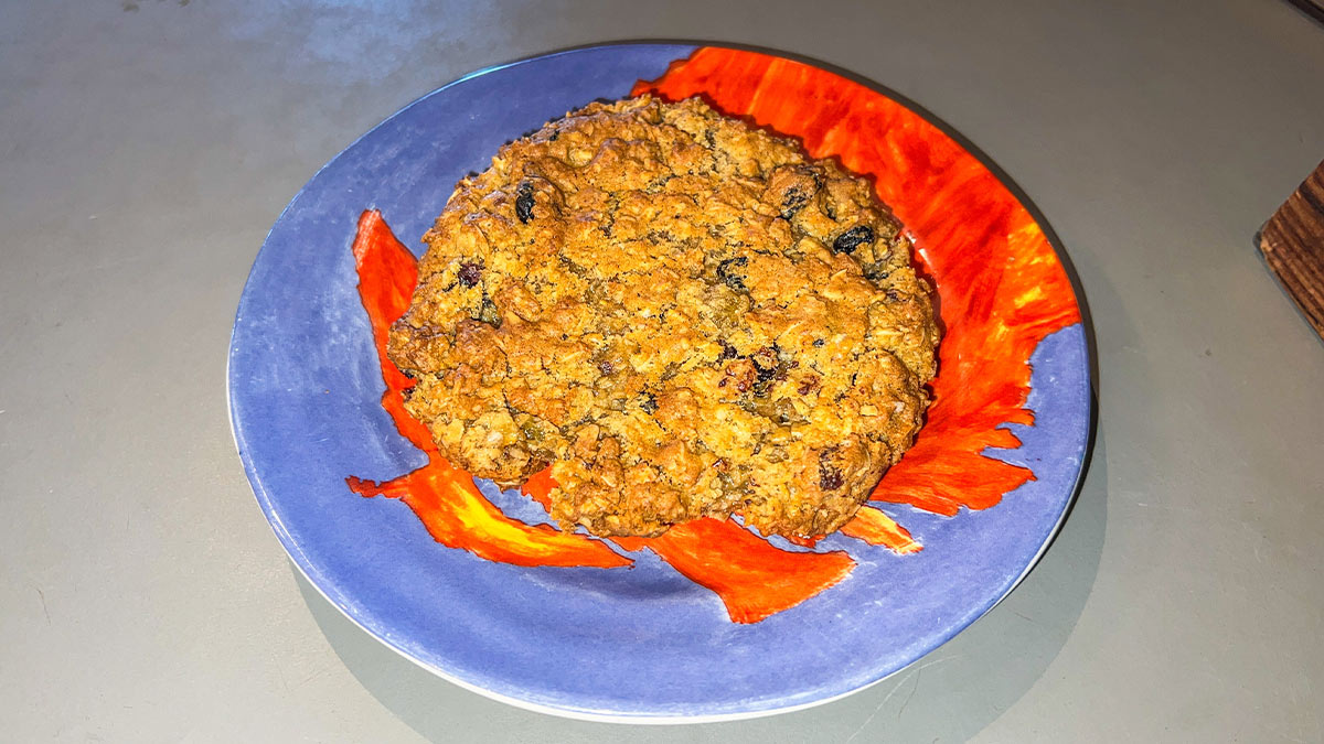 Oatmeal-Chocolate-chunk-cookie-publicUs