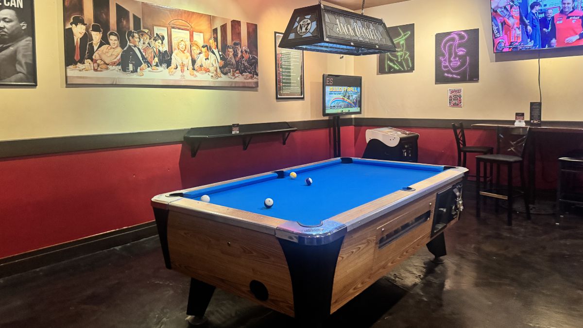 pool table and gaming area inside Bogey’s Bar & Grill West