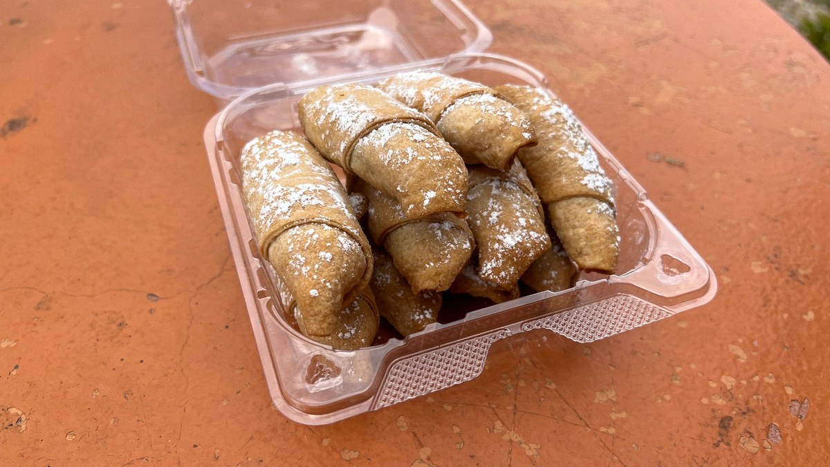 Arevik Bakery Cigarettes Walnut Nutella