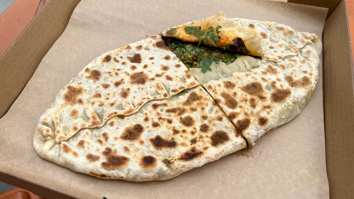 arevik-bakery-zhengyalov-hatz-flatbread-las-vegas