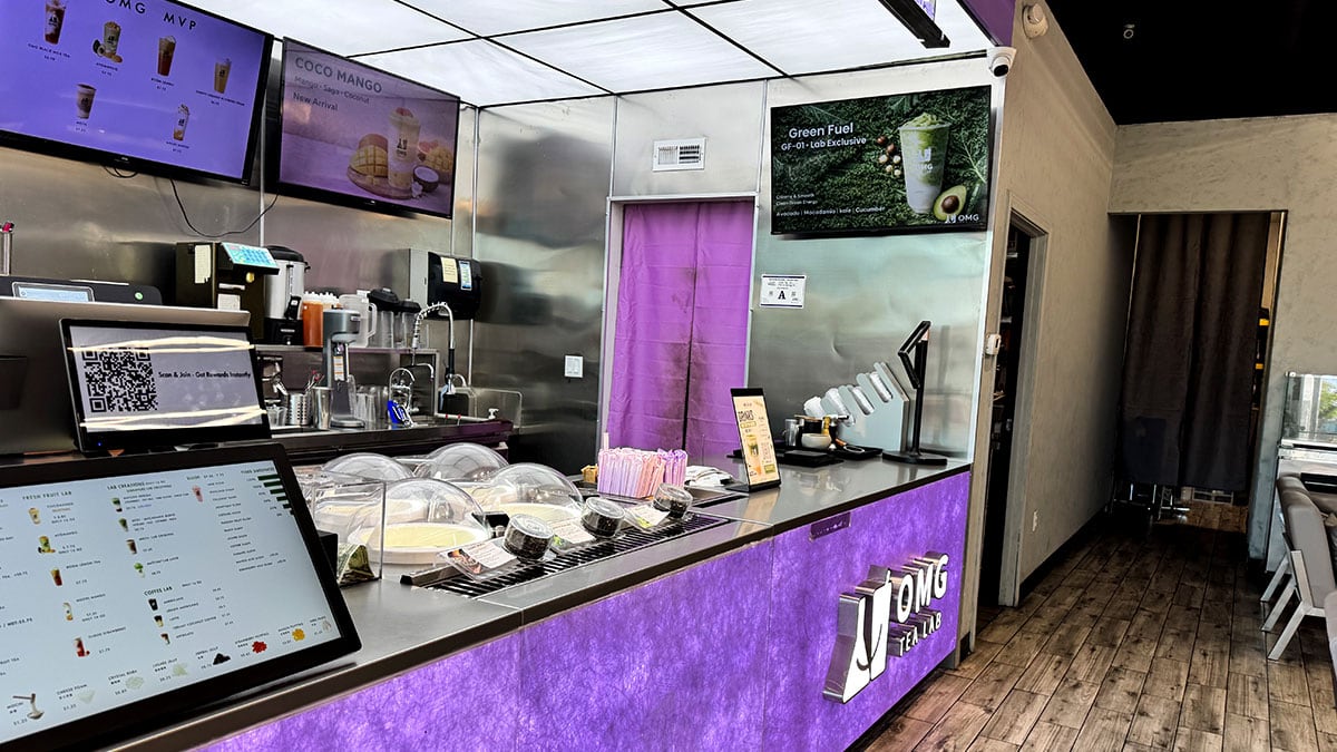 ordering counter at OMG Tea Lab where drinks, gelato, and desserts are prepared