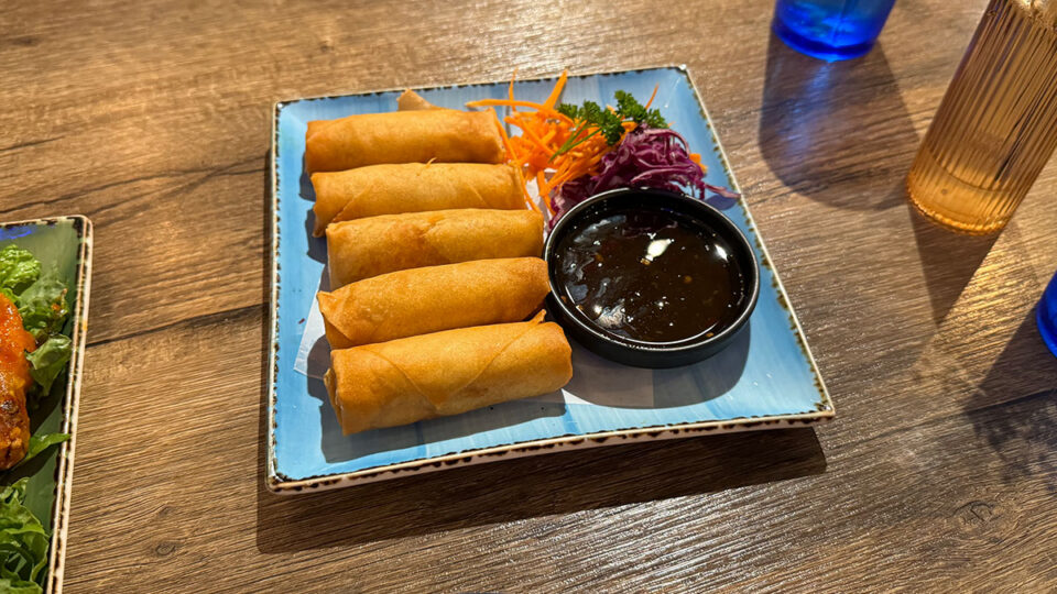 Crispy spring rolls served with dipping sauce at Sen Thai Noodles in Las Vegas