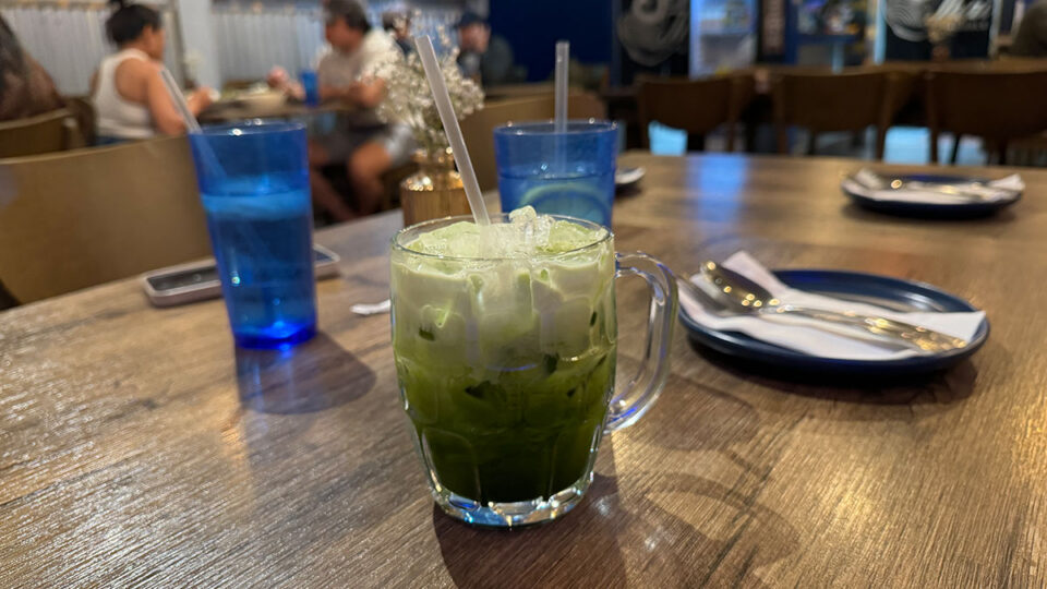 Thai green tea served at Sen Thai Noodles in Las Vegas