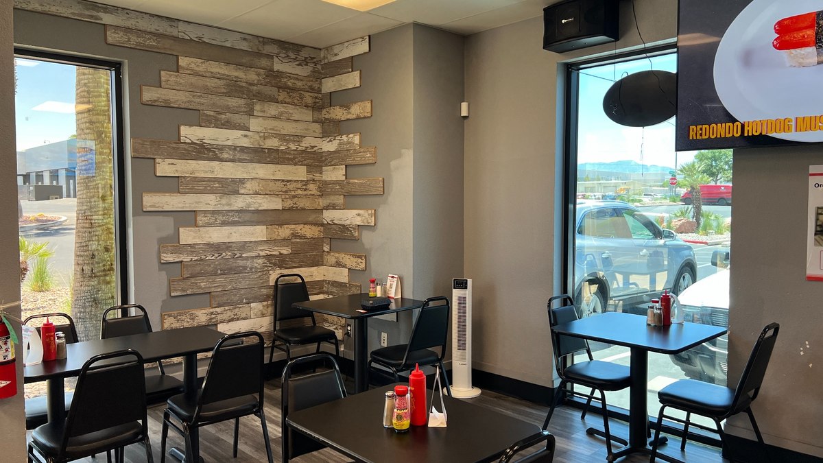 Generations Kitchen Interior Dining Seating