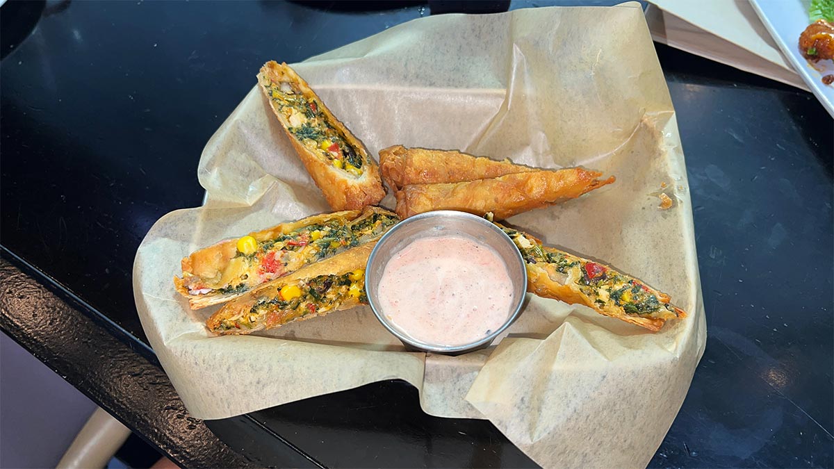 MacKenzie River Pizza Southwest Rolls