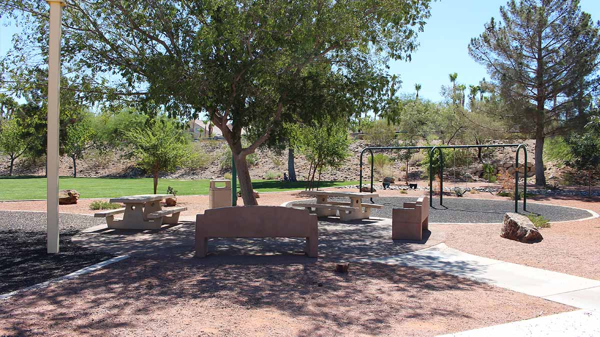 Picnic Seating Areas Vivaldi Park