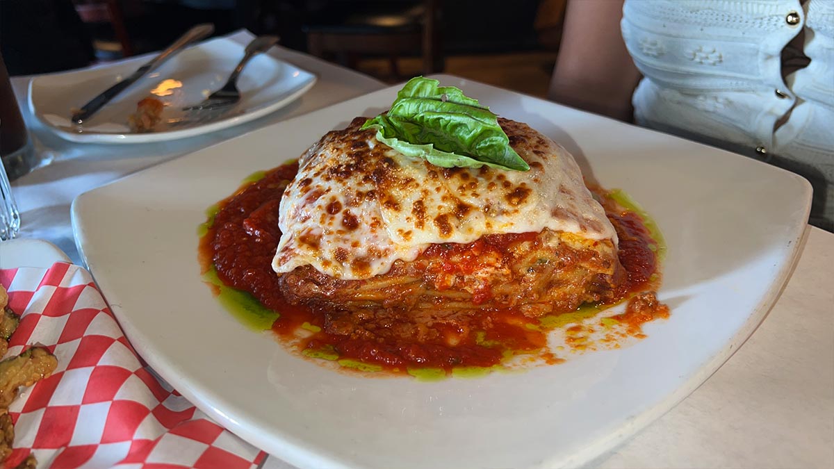 Trattoria Italia Lasagna Romagnola